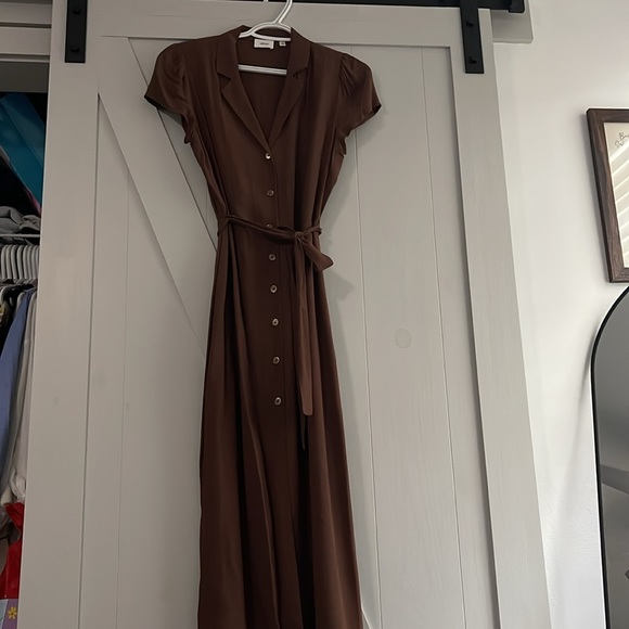 Aritzia shirt dress size S - Picture 3 of 3